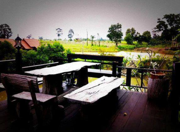 Wangnamkeaw In Love Wang Nam Khiao Rom bilde